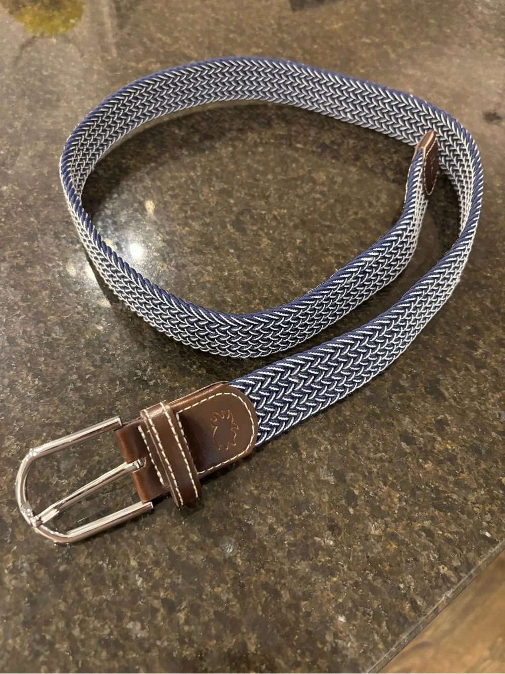 Roostas Men's Woven Stretch Belt in Navy and White with Brown Leather Trim